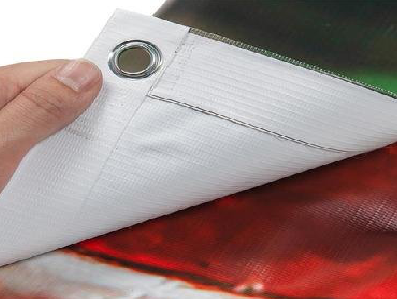 新昌喷绘和刀刮布的工艺区别。